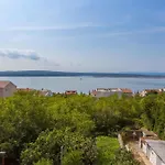 Two-bedroom In Xii Апартаменты *
