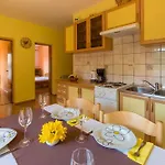Two-bedroom In Xii Цриквеница