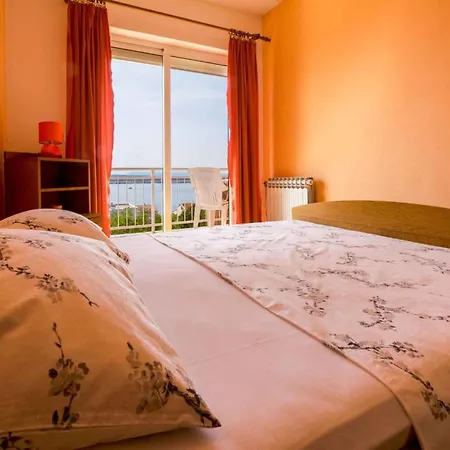 Two-bedroom In Crikvenica Xii