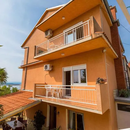 Two-bedroom In Xii Апартаменты Цриквеница