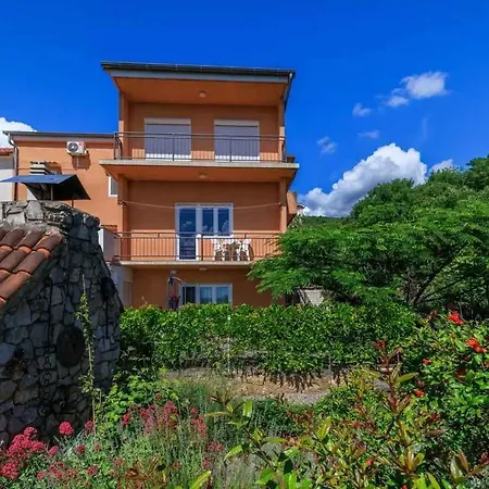 Two-bedroom In Xii Crikvenica
