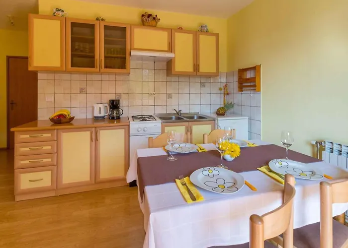 Two-bedroom In Xii Crikvenica