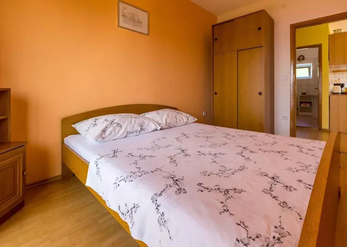 Διαμέρισμα Two-bedroom In Xii *