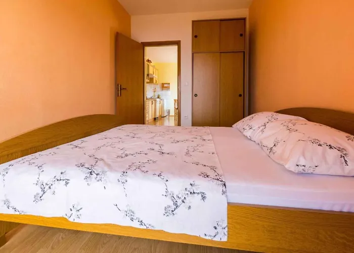 Two-bedroom In Xii * Crikvenica
