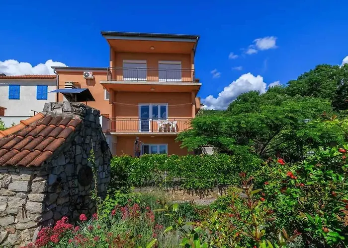 Two-bedroom In Xii Crikvenica