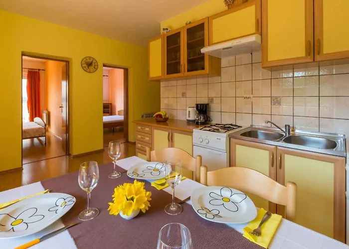 Two-bedroom In Xii Crikvenica